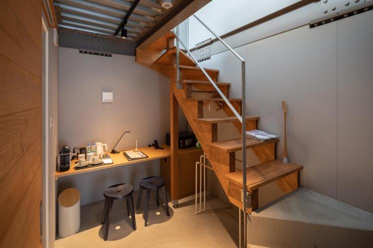 Номер Дюплекс, Arita Huis