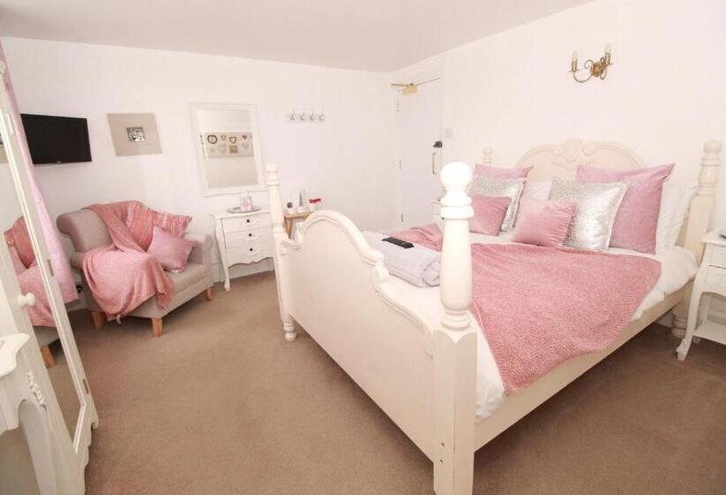 Номер Стандарт, Kings Head Inn