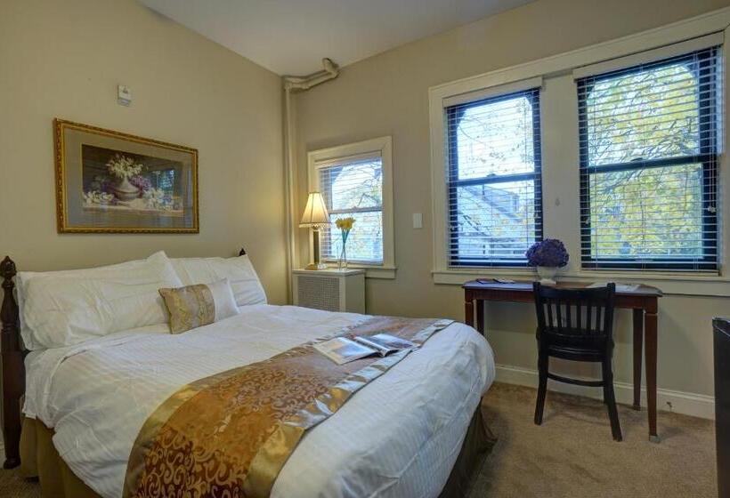 디럭스 룸, Debary Inn