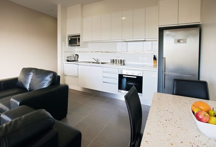 Апартаменты Executive 1 Спальня, Charlestown Executive Apartments