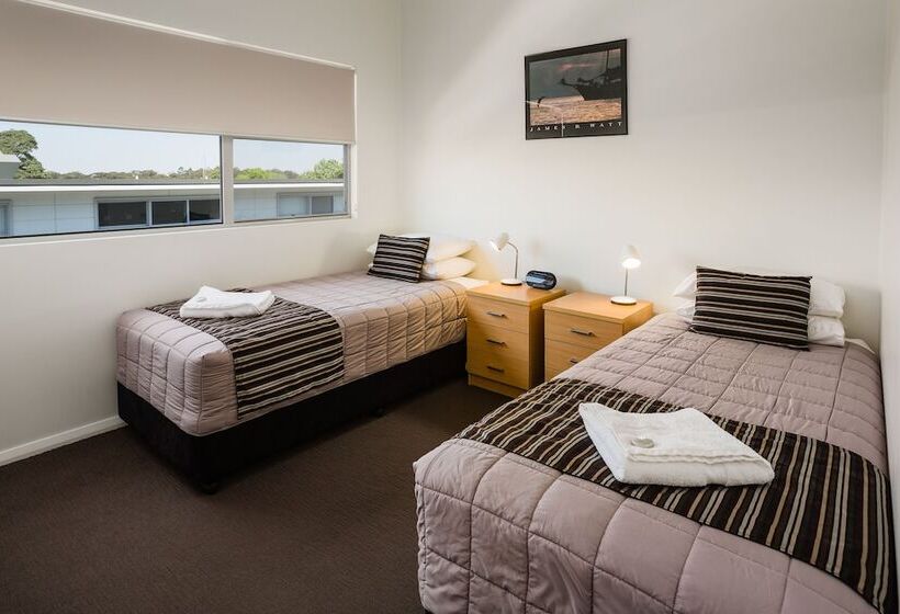 Апартаменты Deluxe 2 Спальни, Charlestown Executive Apartments