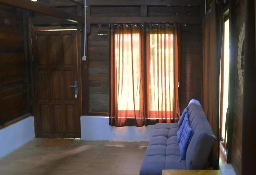 デラックスルーム, Reddoorz Syariah Near Wisata Durensewu Pandaan