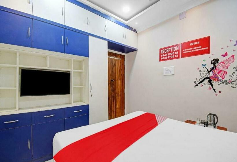 Quarto Triplo Clássico, Flagship Pratikshya A1 Residency