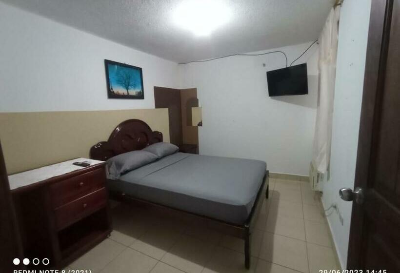 스탠다드 룸, Hostal Samary