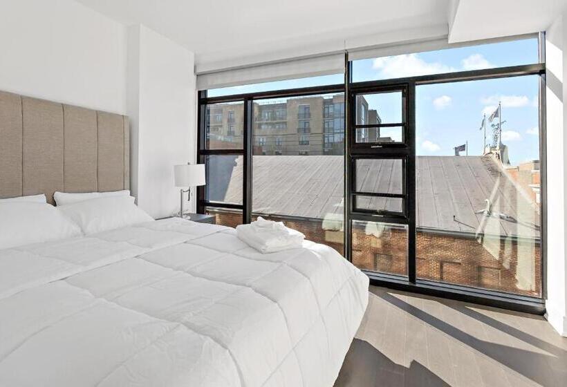 Apartamento 1 Dormitório com Sacada, Pure Voyage Shaw