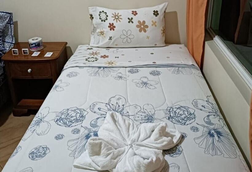 Семейный Номер, Nice Hostal El Quinche