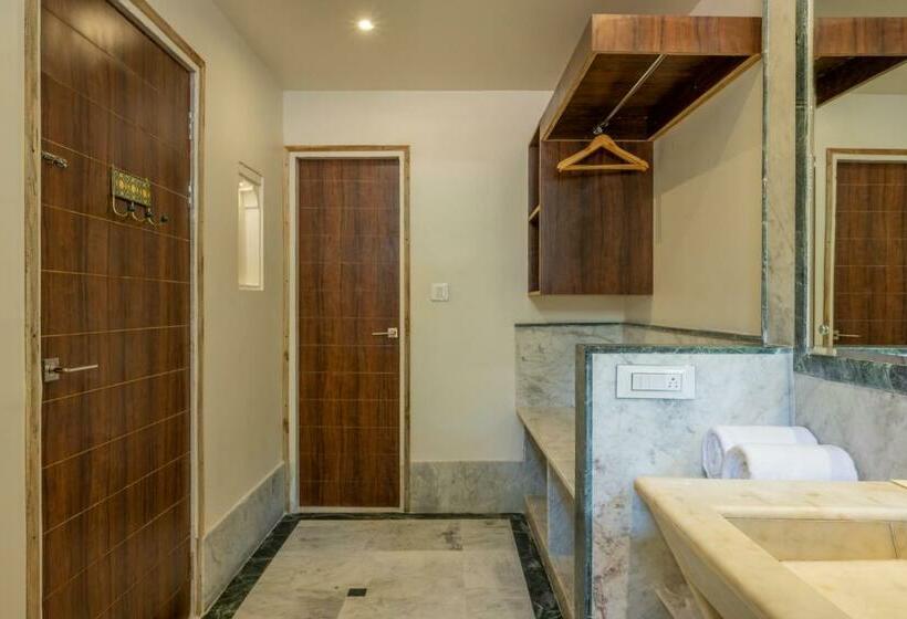 Вилла с 1 спальней и бассейном, Aangan Resort Ranthambhore   A Private Pool Villa