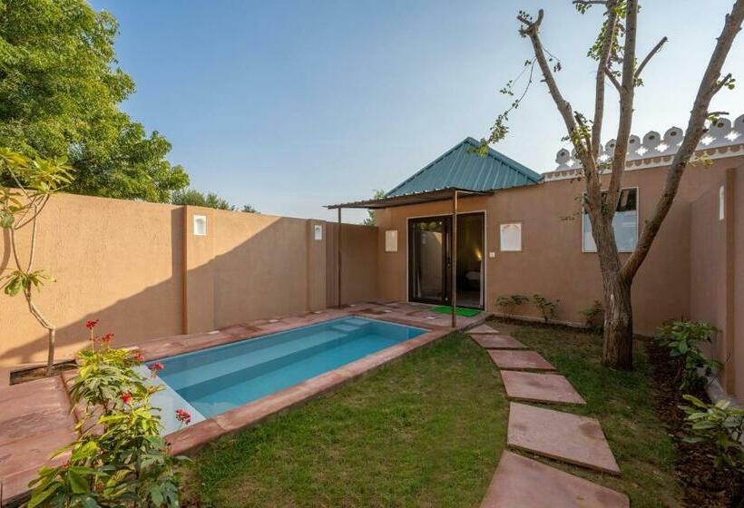 Вилла с 1 спальней и бассейном, Aangan Resort Ranthambhore   A Private Pool Villa