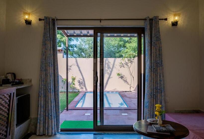 Вилла с 1 спальней и бассейном, Aangan Resort Ranthambhore   A Private Pool Villa
