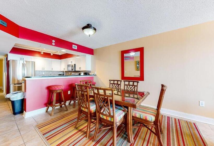 Апартаменты 3 Спальни, Bahama Sands Condos