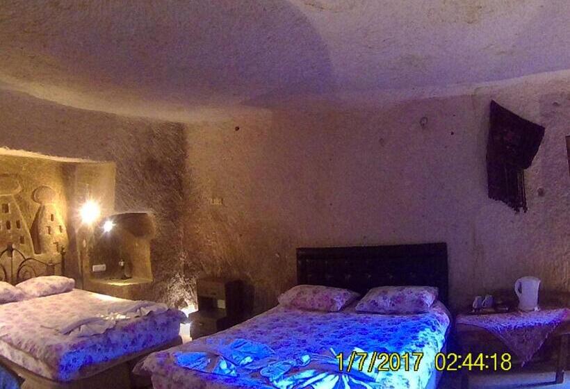 스위트 킹사이즈 침대, Coco Cave