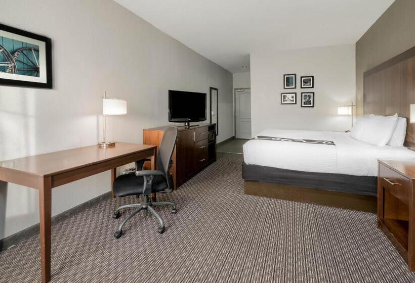 キングサイズベッドのスタンダードルーム, La Quinta By Wyndham Fort Worth Eastchase