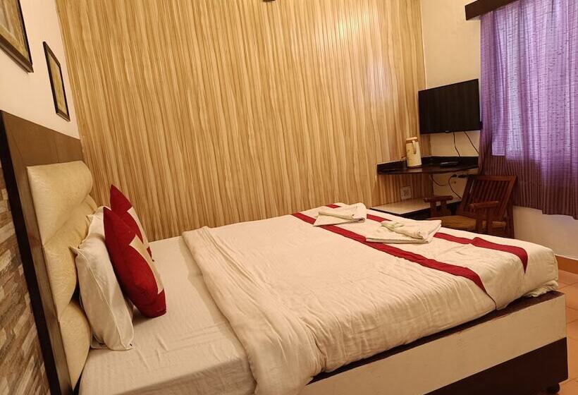 Номер Стандарт, Sidhartha Walking Distance From Tajmahal