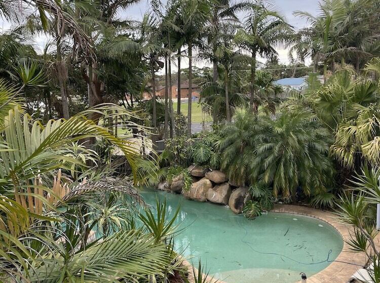 이그제큐티브 룸 킹사이즈 침대, Oasis Inn Ulladulla