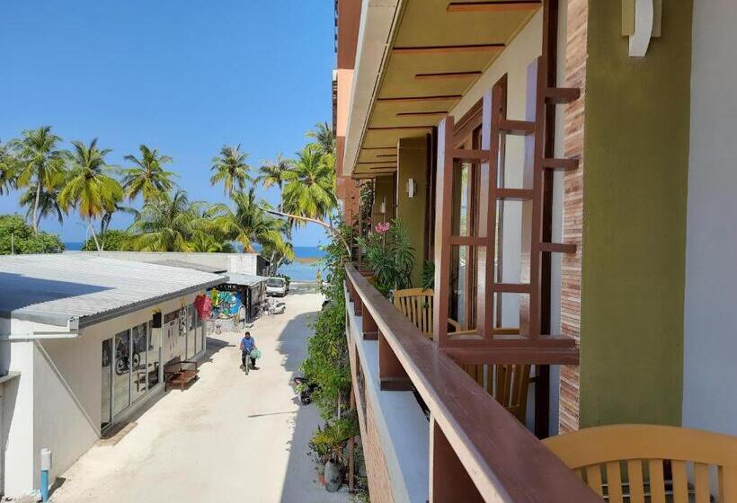 اتاق لوکس با چشم‌انداز دریا, Maladiwa Beach & Spa
