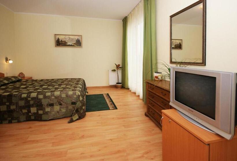 Standard room with outdoor bath, Smilga