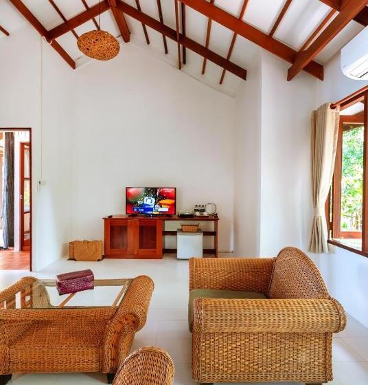Люкс с Бассейном, Captain Hook Resort @koh Kood