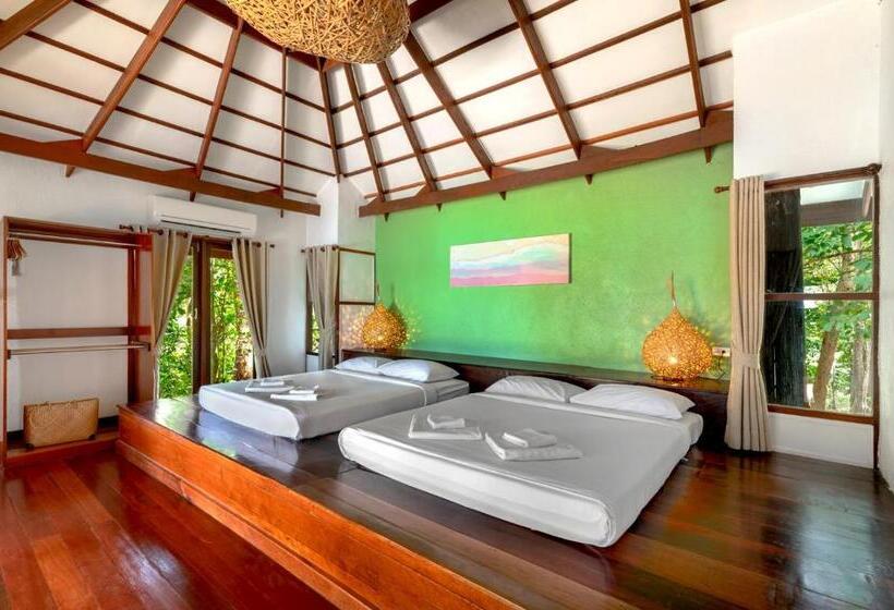 Люкс с Бассейном, Captain Hook Resort @koh Kood