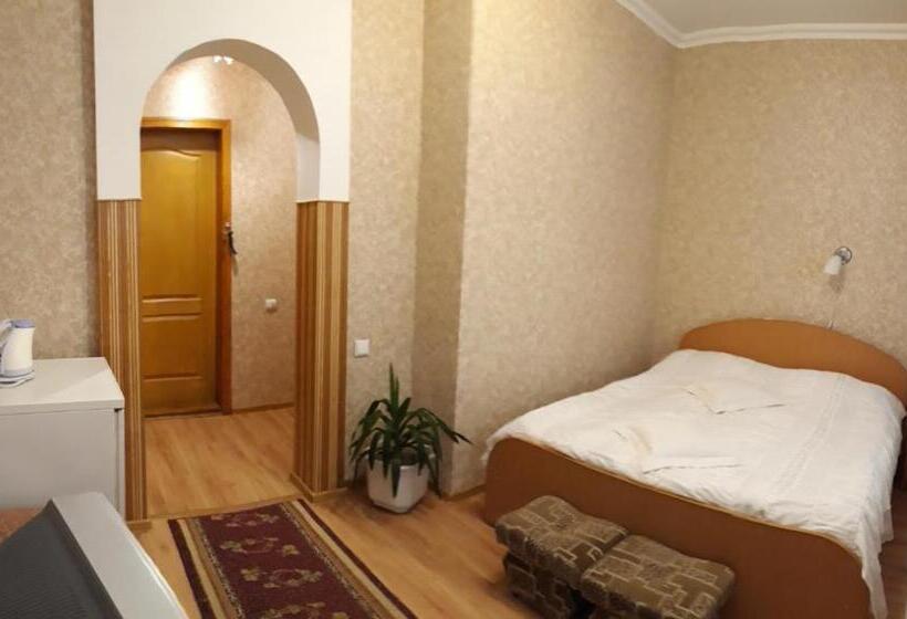 اتاق استاندارد با بالکن, сонячна