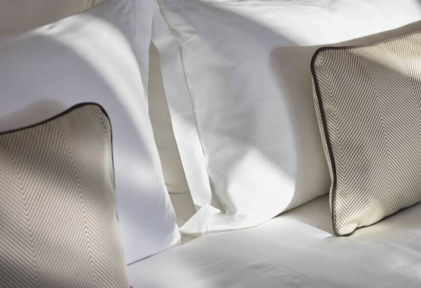 سوییت جونیور, Mandarin Oriental Milan