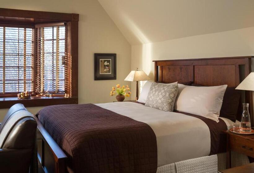 Номер Deluxe Кровать Кинг, Settlers Inn