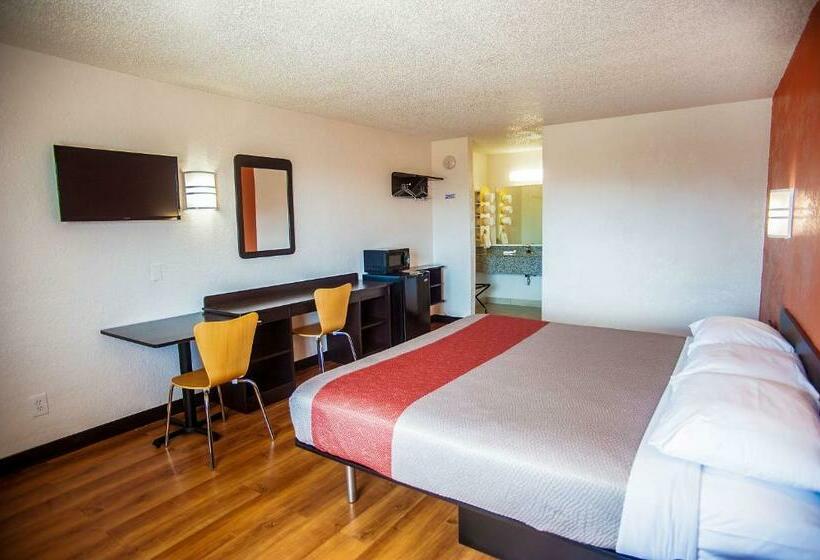 Номер Стандарт Кровать Кинг Адаптированный для Инвалидов, Motel 6corsicana, Tx