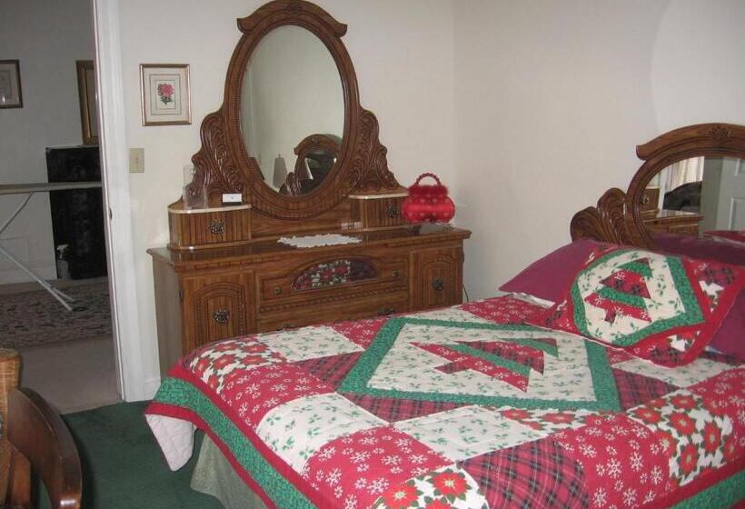 Номер Стандарт, Olde Judge Mansion B&b