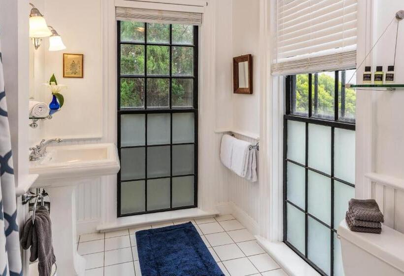 디럭스 룸 킹사이즈 침대, Samuel Durfee House B&b