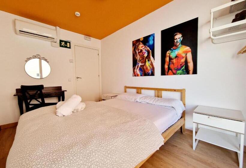 Номер Комфорт, Arc House Barcelona