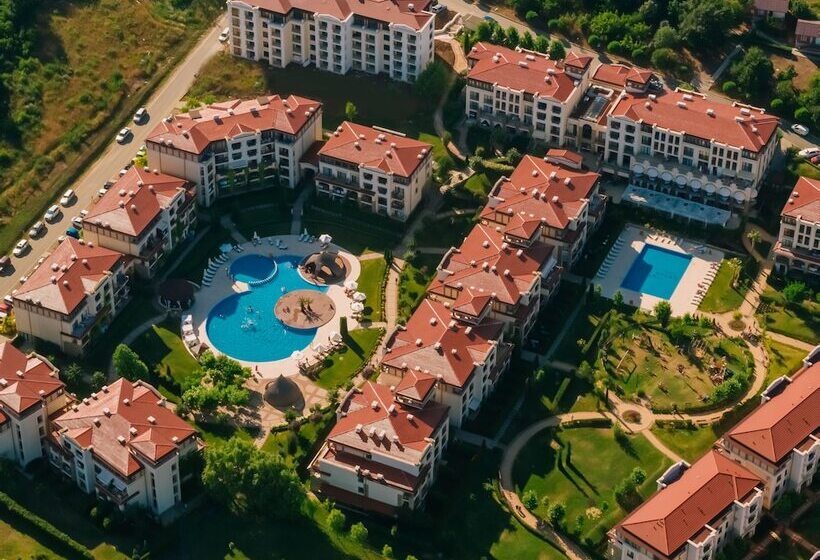 Апартаменты 2 Спальни, Green Life Beach Resort Sozopol