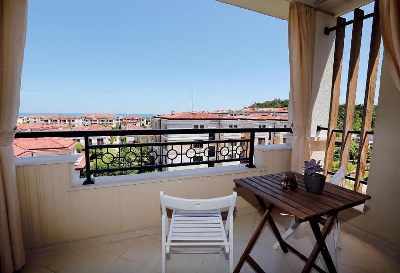 Апартаменты Superior 1 Спальня, Green Life Beach Resort Sozopol