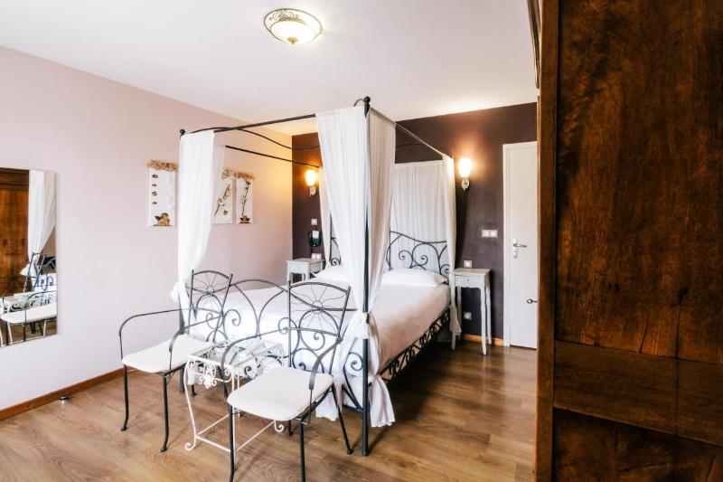 Номер Superior, La Bonne Auberge