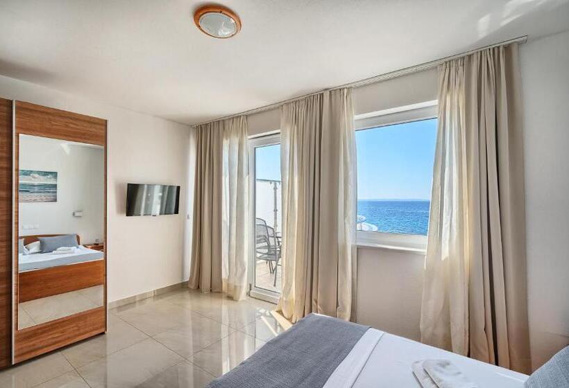 חדר סטנדרט לארבעה נוף לים, Sunset Split Rooms