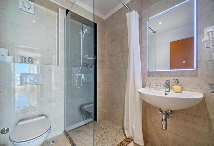 חדר סופריור לארבעה, Sunset Split Rooms