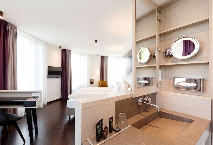 Студия Стандарт, Vienna House Easy By Wyndham Osnabrück & Apartments