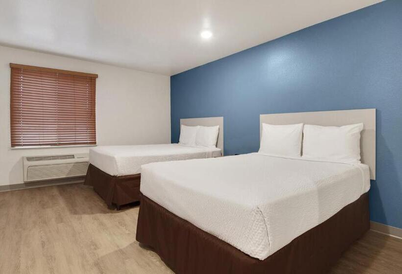 带2个双人床的标准工作室, Woodspring Suites Texas City