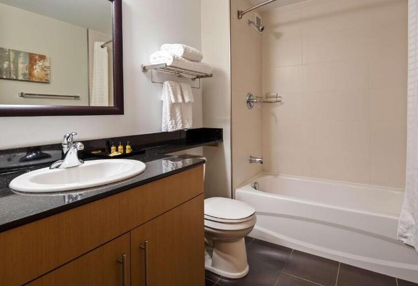 Номер Стандарт, Best Western Plus Airport Inn & Suites