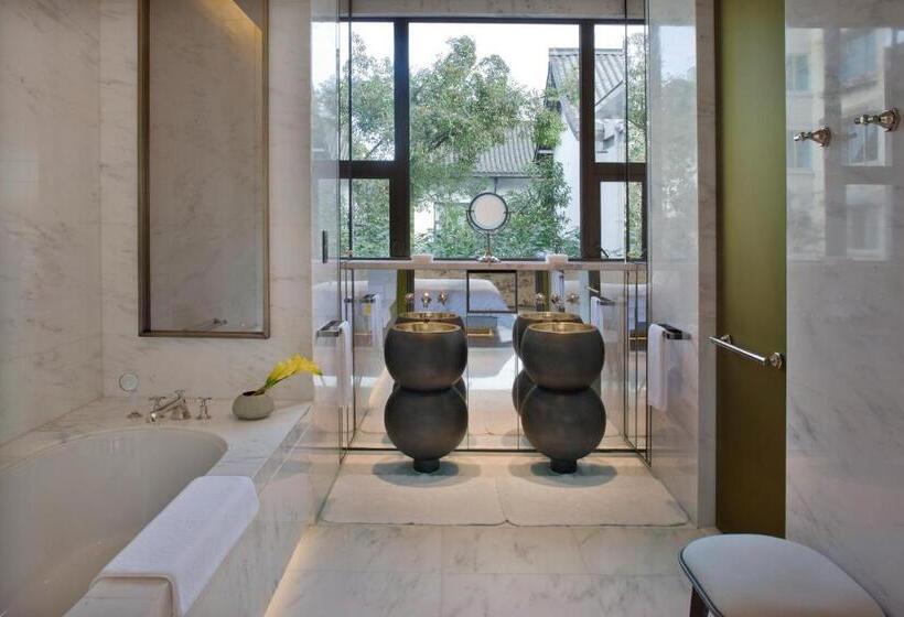 Номер Стандарт, Diaoyutai Boutique Hotel Chengdu