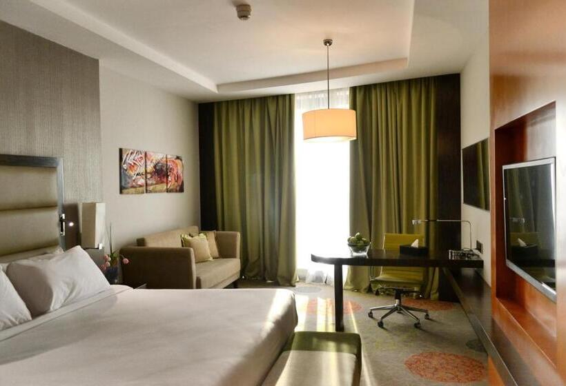 Номер Премиум, Holiday Inn Jeddah Gateway, An Ihg