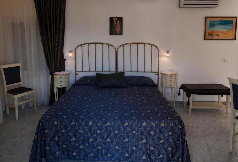 Номер Комфорт Вид на Море, B&b U Palmentu