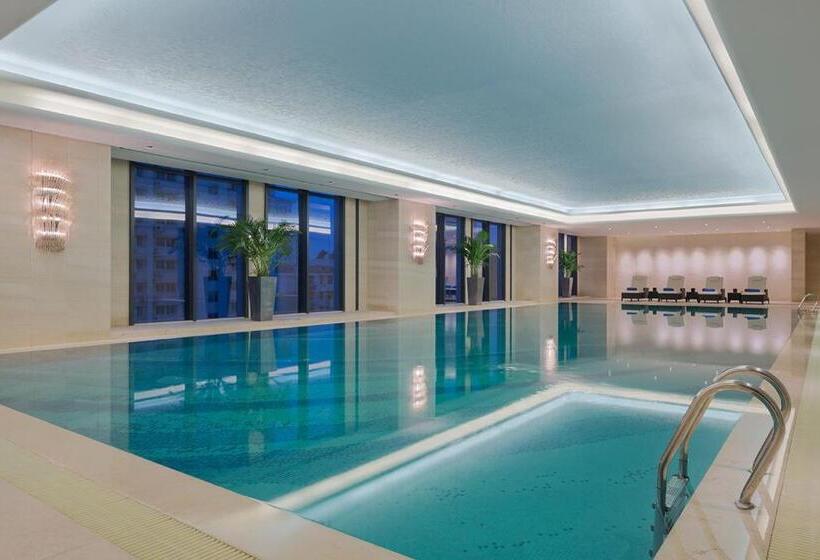 Номер Executive, Wanda Realm Wuhan