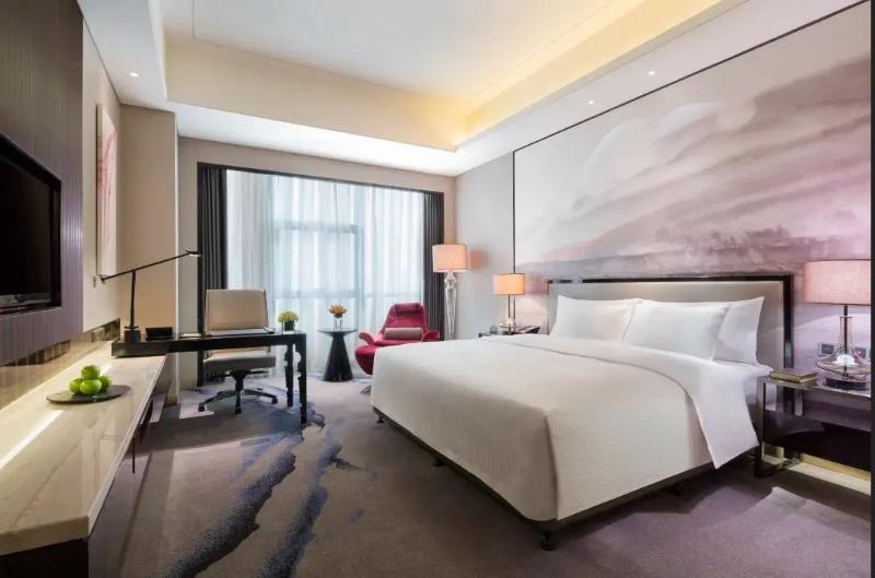 Номер Deluxe, Wanda Realm Wuhan