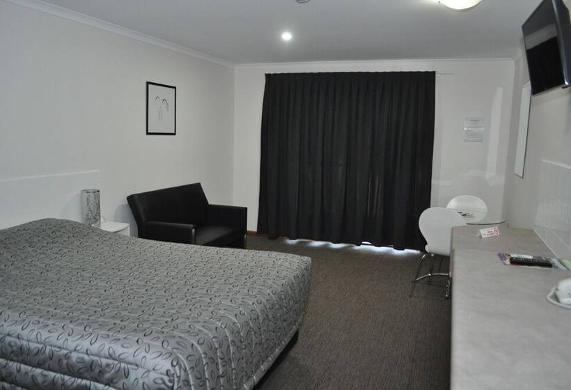 디럭스 룸, Keith Motor Inn