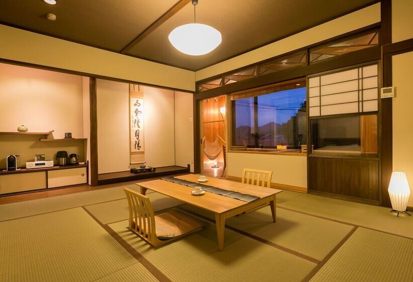 Номер Стандарт, Ryokan Oomuraya