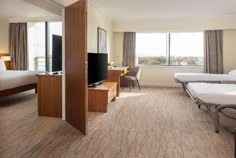장애인을 위한 스위트, Holiday Inn Express & Suites Golden, An Ihg
