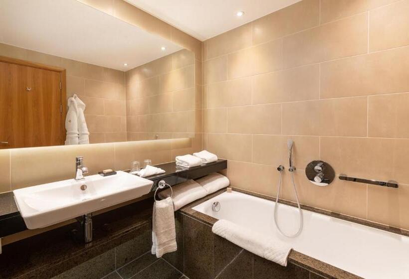 Полулюкс Кровать Кинг, Intercontinental London  The O2