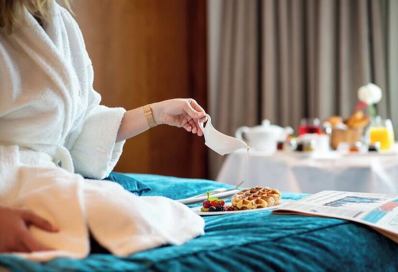 Номер Классика Двуспальная Кровать, Intercontinental London  The O2