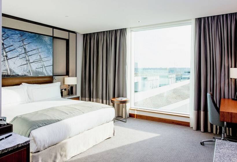 Номер Классика Двуспальная Кровать, Intercontinental London  The O2