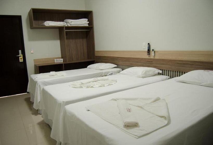 Трехместный Номер Deluxe, Tezla