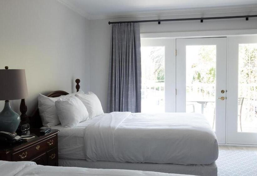 Номер Deluxe Вид на Озеро, The Geneva Inn